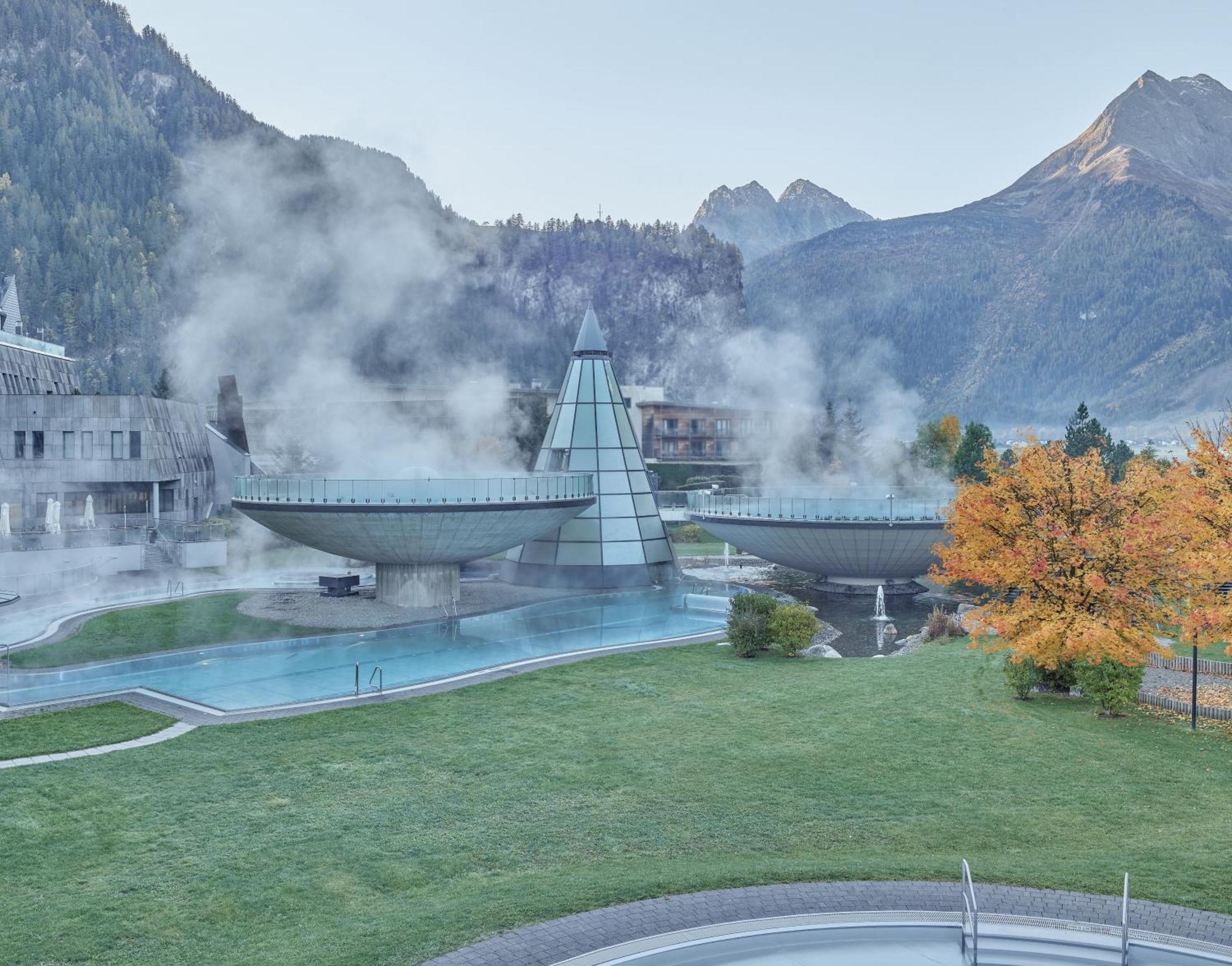 Hotel Bergwelt Langenfeld Bagian luar foto