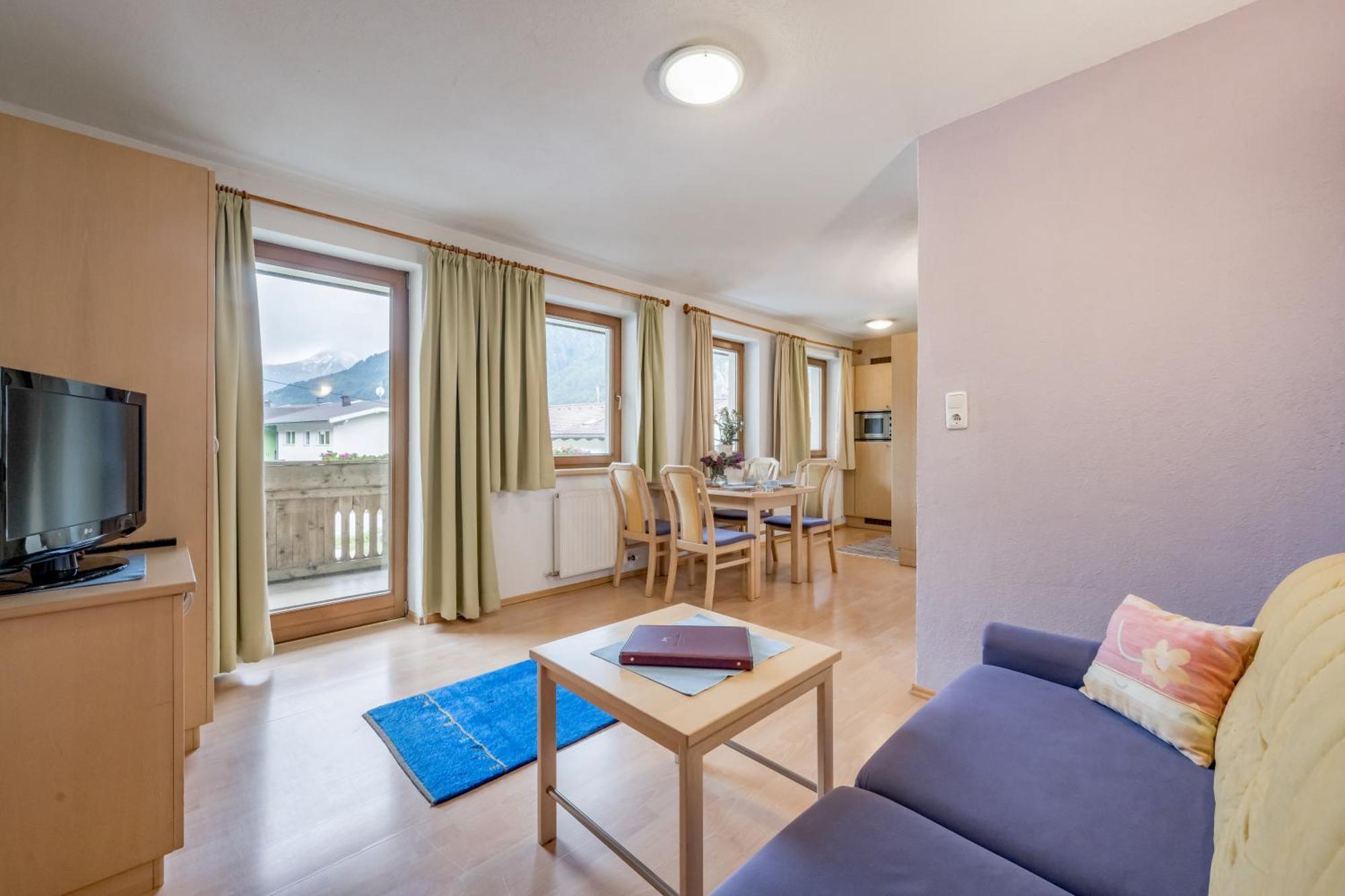 Hotel Bergwelt Langenfeld Bagian luar foto